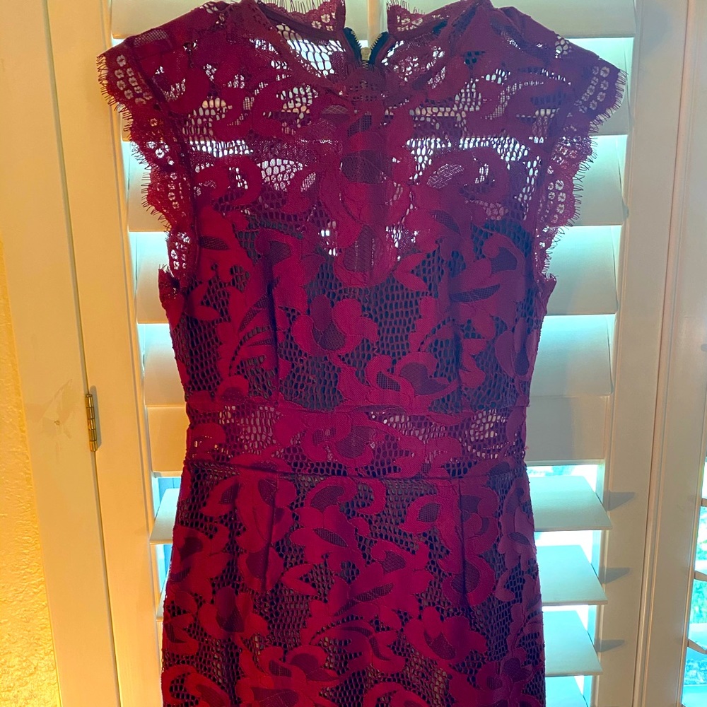 Maroon fitted lace dress